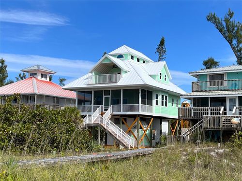 8798 Grand Ave, PLACIDA, FL, 33946 | Card Image