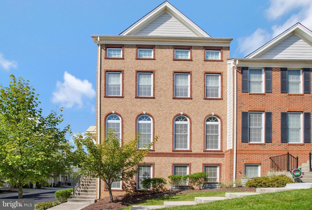Elmcrest Rd, Hanover, MD 21076
