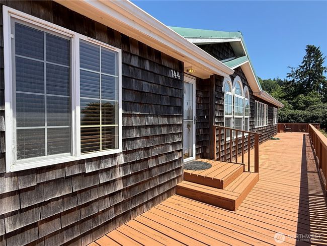144 State Route 101, House other with 3 bedrooms, 2 bathrooms and 2 parking in Chinook WA | Image 30