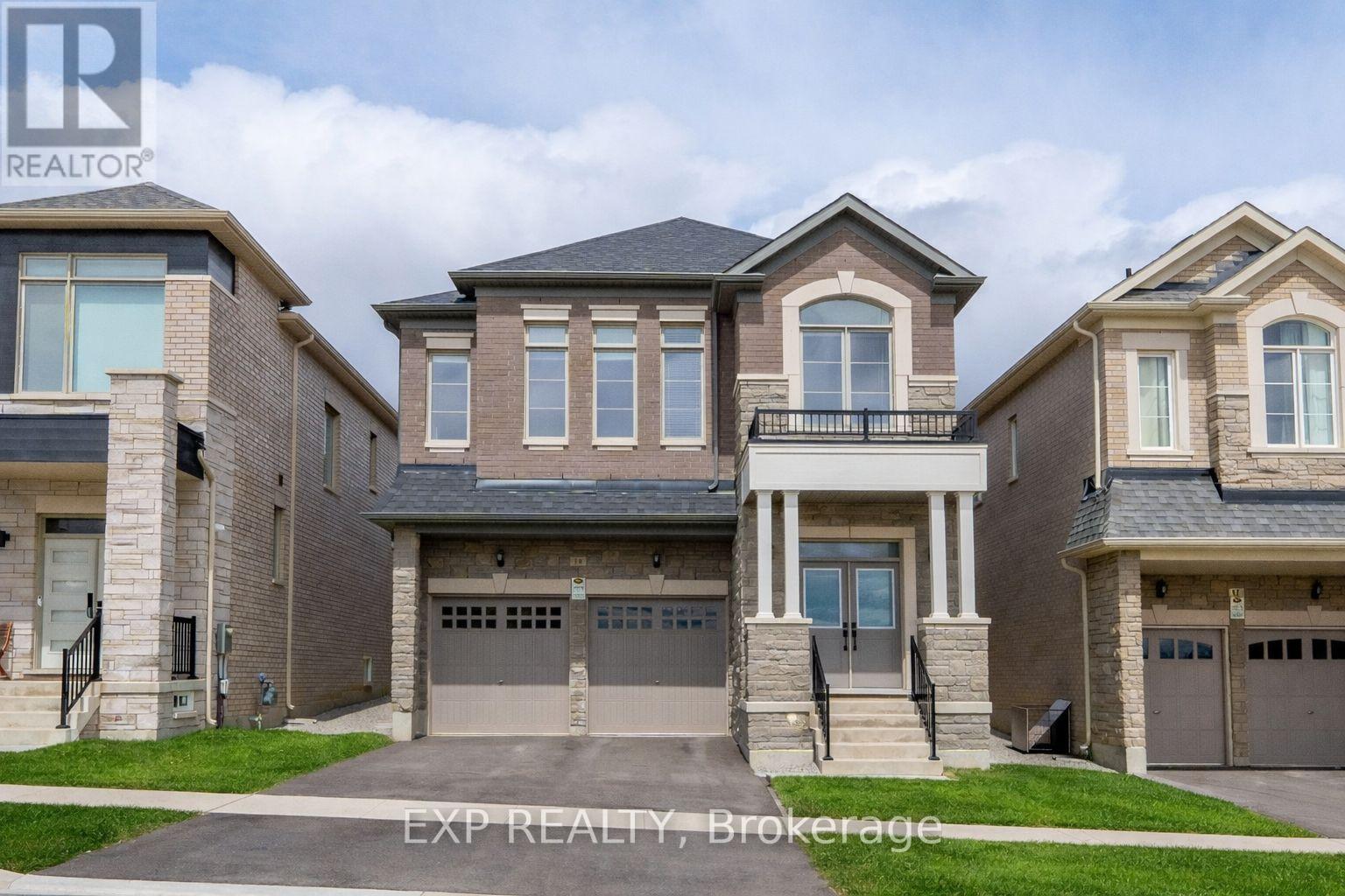 Residential in Richmond Hill 2