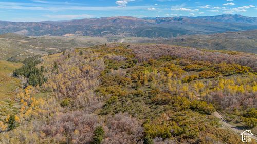 144 W Bear Tooth Rdg, Coalville, UT, 84017-6811 | Card Image