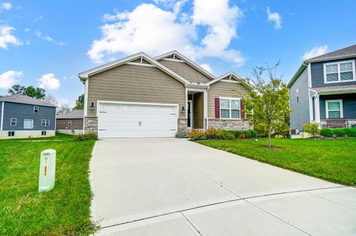 61 Goldfish Ln, Amelia, OH, 45102-3502 | Card Image