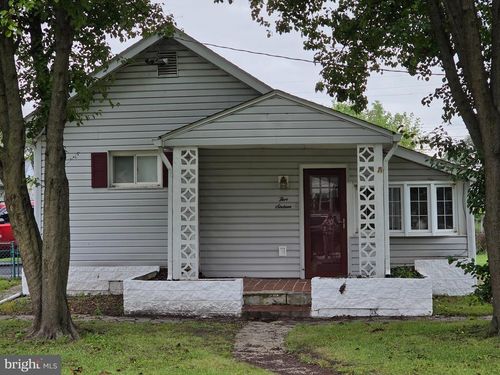 516 Oakwood Rd, GLEN BURNIE, MD, 21061-3723 | Card Image