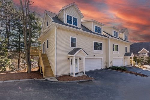 81-81 Beecher Pl, Newton, MA, 02459-2312 | Card Image
