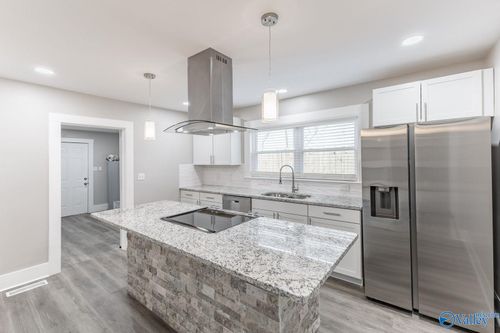 3303 7th Ave Sw, Huntsville, AL, 35805-3625 | Card Image