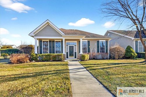 7 Liedtke Dr, Cranbury, NJ, 08512-2721 | Card Image