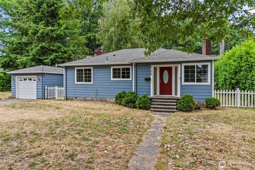 2132 Washington Way, Longview, WA, 98632-2807 | Card Image