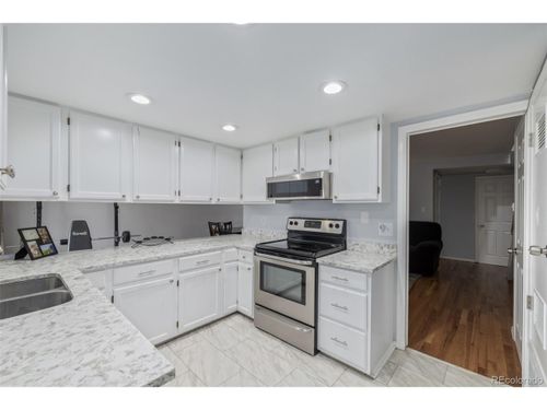 5928 S Willow Way, Greenwood Village, CO, 80111-5106 | Card Image