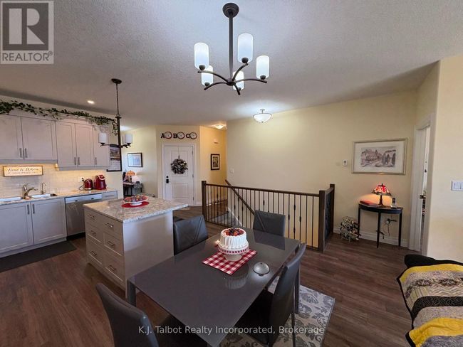 UNIT-18 - 18 The Way, Townhouse with 2 bedrooms, 3 bathrooms and 2 parking in Goderich ON | Image 11