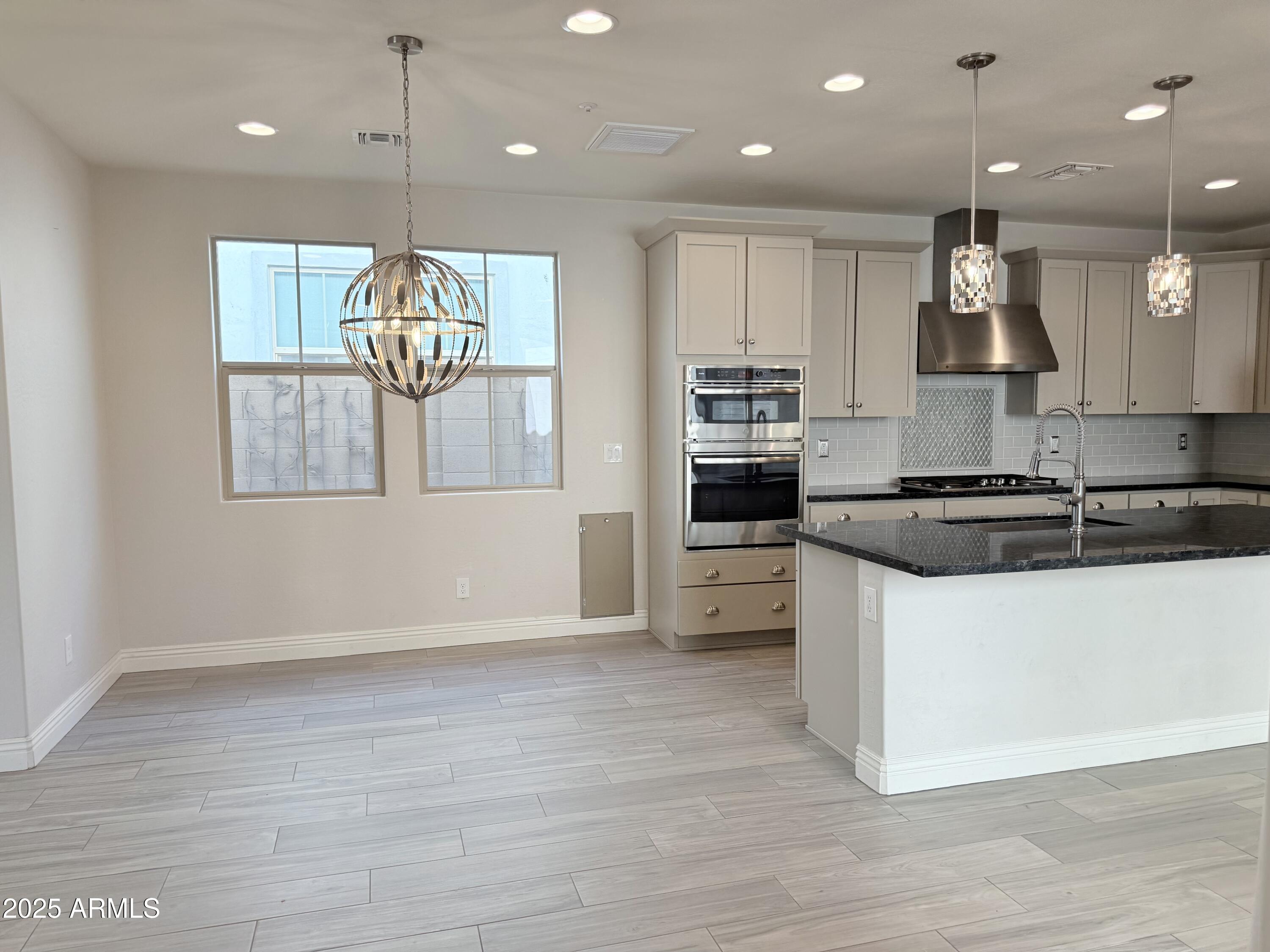Residential Lease in Phoenix 4