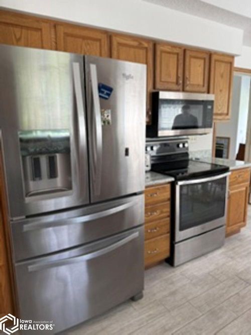 apt-b-1408 B Orchard Meadow Dr, Burlington, IA, 52601-2085 | Card Image