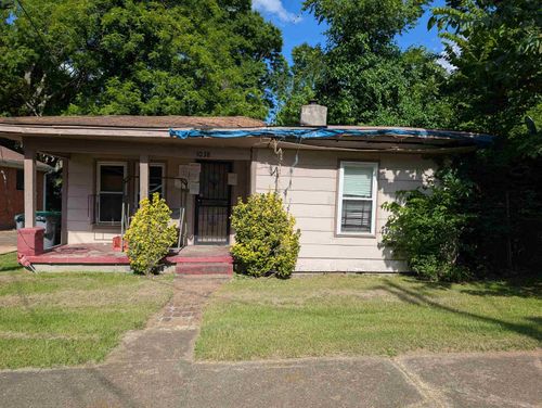 1038 Harrison St, Memphis, TN, 38108-3215 | Card Image