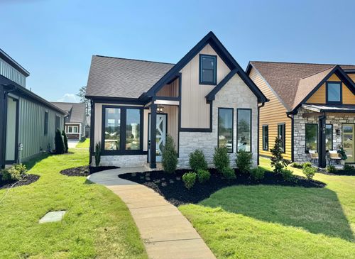 372 Idle Pl, Rossville, GA, 30741-7305 | Card Image