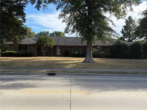 505 W Evergreen Ave, Effingham, IL, 62401-3016 | Card Image