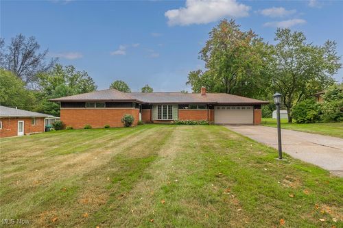 6216 Ranchview Dr, Independence, OH, 44131-6513 | Card Image