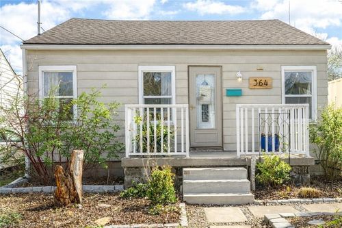 364 Tragina Ave N, Hamilton, ON, L8H5E5 | Card Image