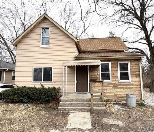 1006 N 2nd St, Swansea, IL, 62226-4344 | Card Image