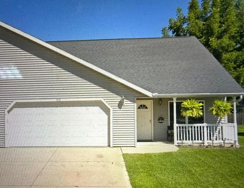 113 5th Street, Oconto, WI, 54153 | Card Image