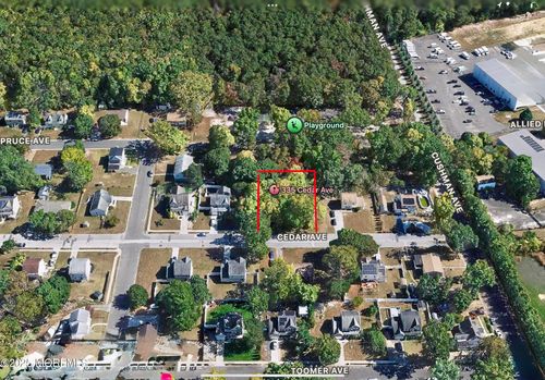 335 Cedar Ave, West Berlin, NJ, 08091-9168 | Card Image