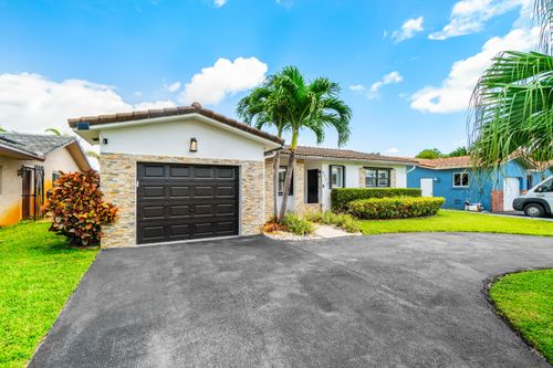 5117 Cleveland St, Hollywood, FL, 33021-4746 | Card Image