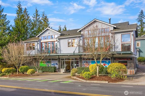107-107 Jacolet Ln Nw, Bainbridge Island, WA, 98110-2744 | Card Image