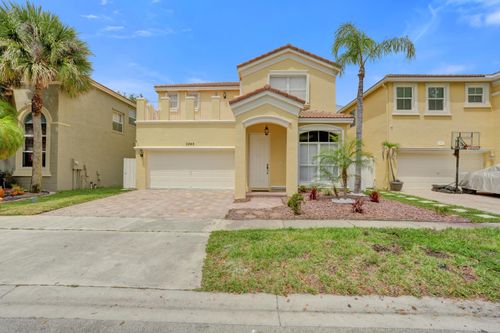 5262 Sw 155th Ave, Miramar, FL, 33027-5638 | Card Image
