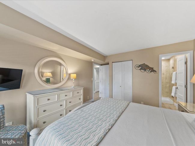 UNIT-2302 - 39601 Round Robin Way, Condo with 2 bedrooms, 2 bathrooms and null parking in BETHANY BEACH DE | Image 17
