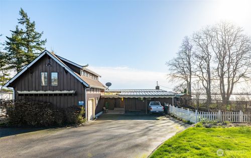 11680 Scott Rd, Bow, WA, 98232-9335 | Card Image