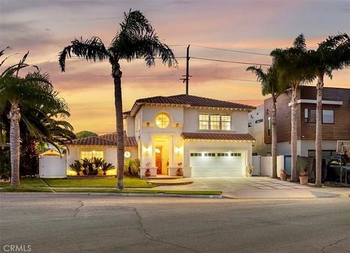 9112 Playa Dr, Huntington Beach, CA, 92646-8317 | Card Image