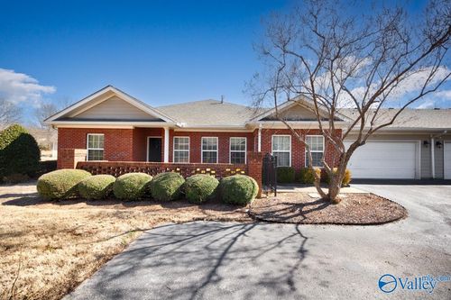 85-95 Valley Way Cir Se, Huntsville, AL, 35802-2573 | Card Image