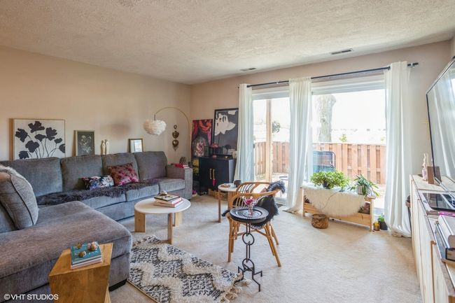 APT-1A - 1900 Plum Grove Rd, Condo with 1 bedrooms, 1 bathrooms and 2 parking in Rolling Meadows IL | Image 5