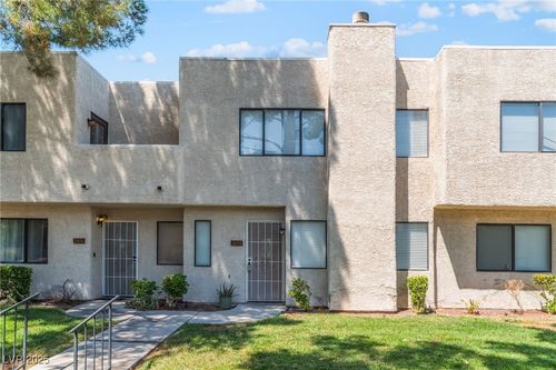 2692 Matogroso Ln, Las Vegas, NV, 89121-1539 | Card Image