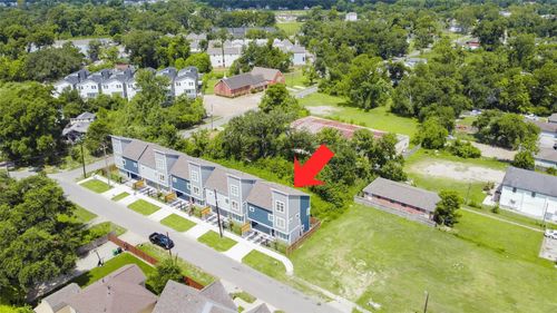 6017 Beall St, Houston, TX, 77091-4254 | Card Image