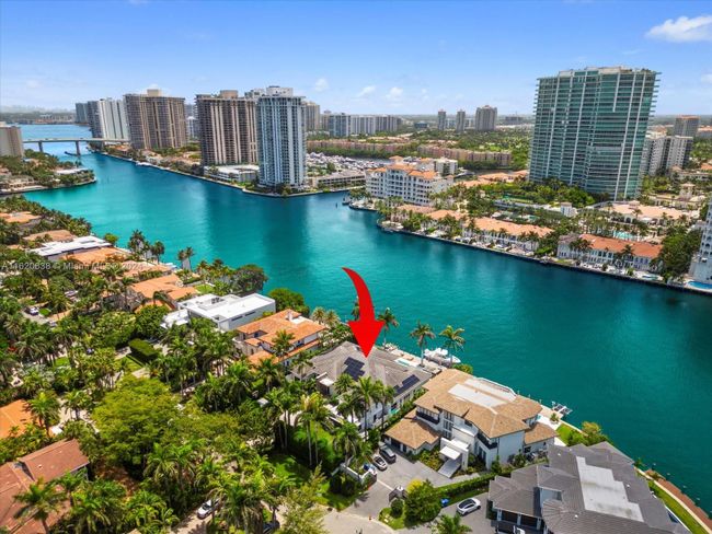224 S Island, House other with 4 bedrooms, 6 bathrooms and null parking in Golden Beach FL | Image 38