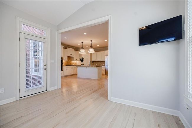 5210 Davenport Pl, Townhouse with 4 bedrooms, 5 bathrooms and 2 parking in Roswell GA | Image 19