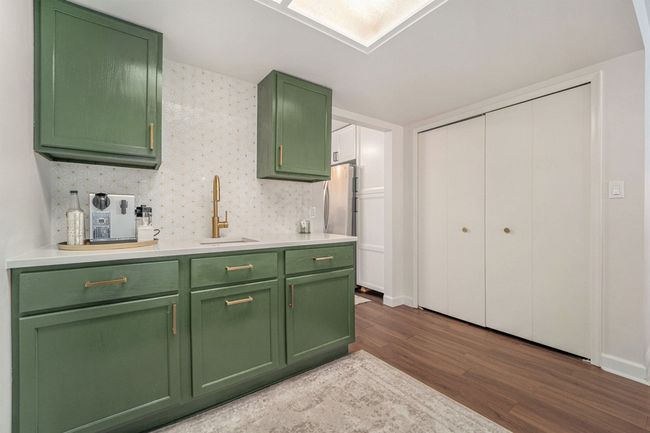 7462 Pebble Ln, Condo with 2 bedrooms, 2 bathrooms and null parking in West Bloomfield MI | Image 9
