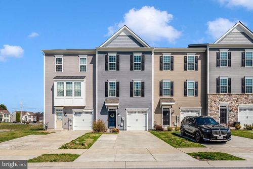 220 Longley Green Dr, WALKERSVILLE, MD, 21793-9702 | Card Image