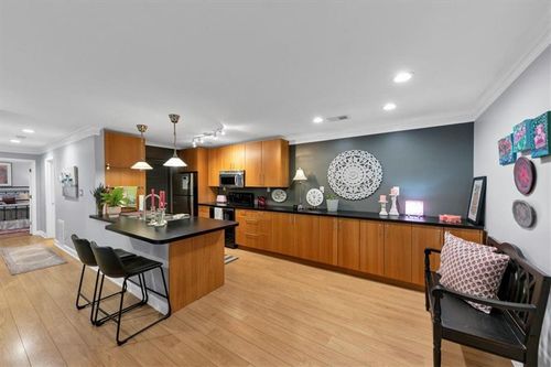 405 Tuxworth Cir, Decatur, GA, 30033-5616 | Card Image