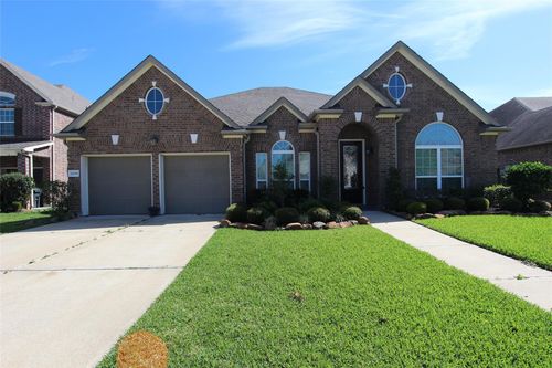 2209 Rocky Shores Ln, Pearland, TX, 77089-1569 | Card Image