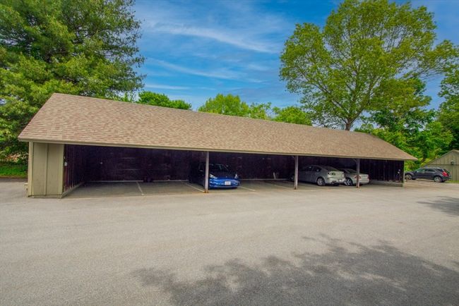 UNIT-4 - 3 Concord Greene, Condo with 2 bedrooms, 2 bathrooms and 1 parking in Concord MA | Image 21