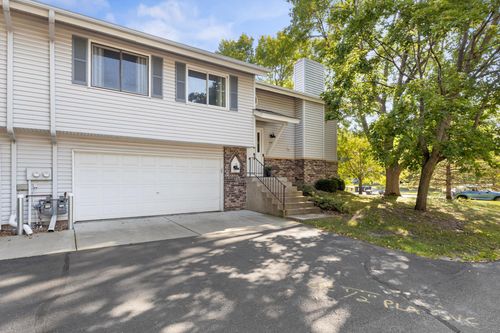 753 Evergreen Ct, Burnsville, MN, 55337-4672 | Card Image