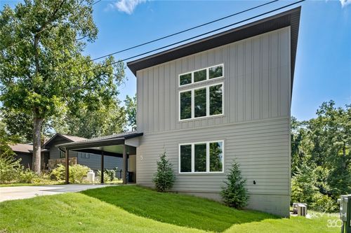 5 Blandford Ln, Bella Vista, AR, 72715-5306 | Card Image