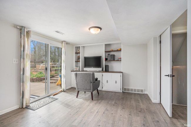 23138 Fredrick Cir, House other with 4 bedrooms, 2 bathrooms and null parking in Elkhart IN | Image 16