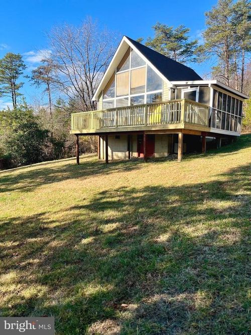 265 Hill Climb Rd, Stanley, VA, 22851-2524 | Card Image