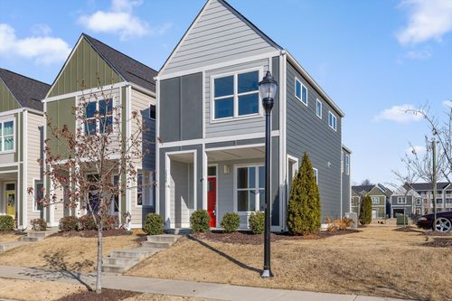 2359 E 19th St, Chattanooga, TN, 37404-5216 | Card Image