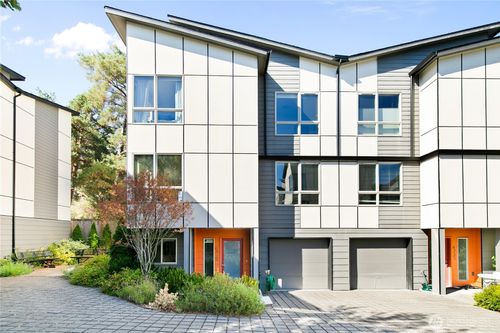 4725 35th Ave S, Seattle, WA, 98118-1766 | Card Image