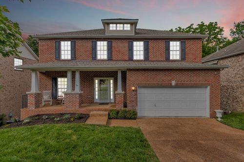7044 Oak Brook Ter, Brentwood, TN, 37027-8829 | Card Image