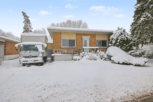 8160 Boul Des Mille-Îles, Laval, QC, H7A4A9 | Card Image