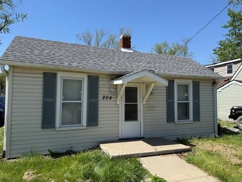 204 N 10th St, Savannah, MO, 64485-1358 | Card Image