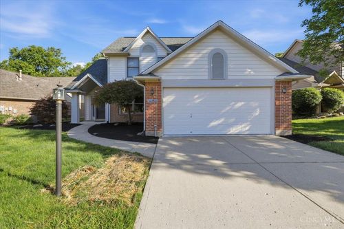 18 Hathaway Commons Drive, Lebanon, OH, 45036 | Card Image